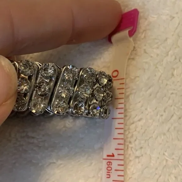 Vintage Brand NY Rhinestone Expansion Bracelet Silver Tone Stretch Hong Kong - Picture 9 of 9